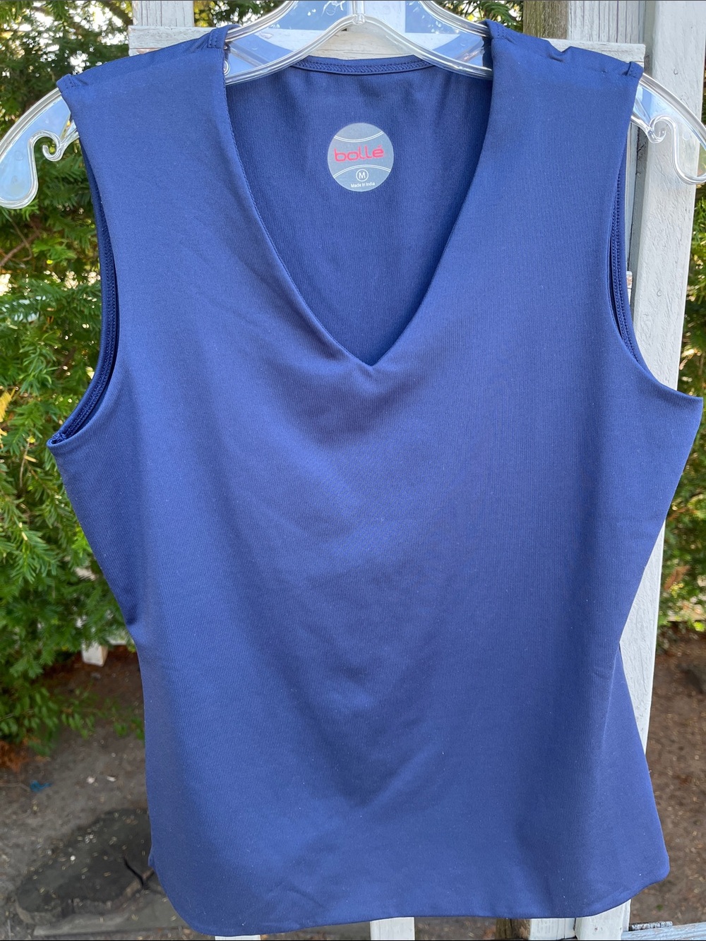 Bolle Women's Sleeveless V-Neck Tank Top in Navy Blue M